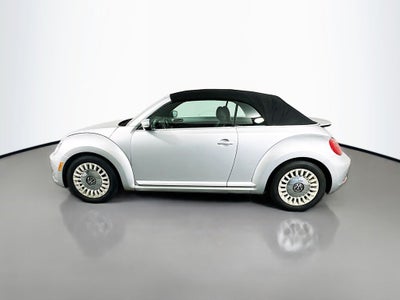 2013 Volkswagen Beetle Convertible 2.5L