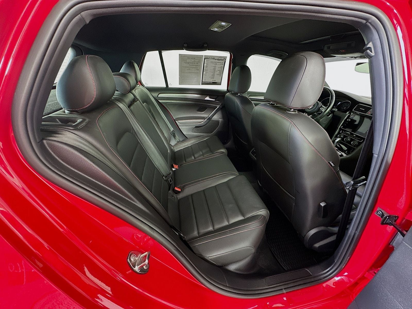 2021 Volkswagen Golf GTI SE