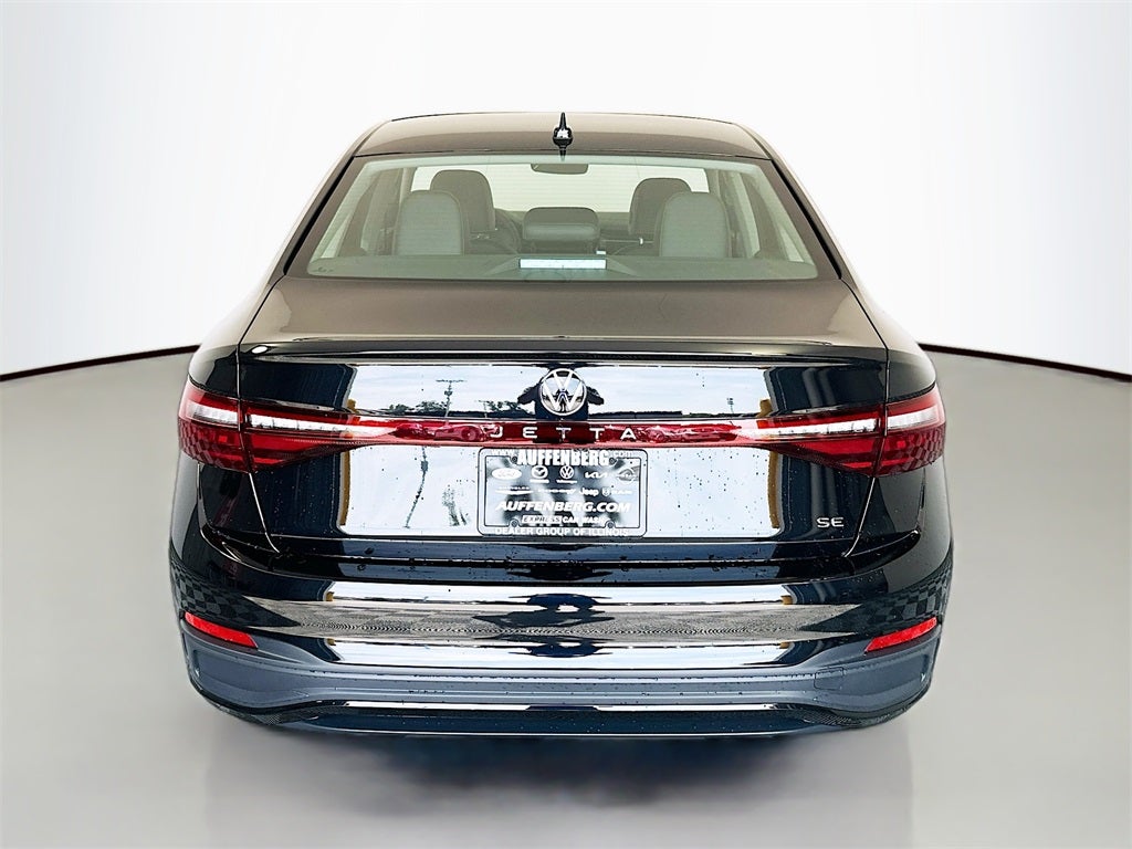 2025 Volkswagen Jetta 1.5T SE