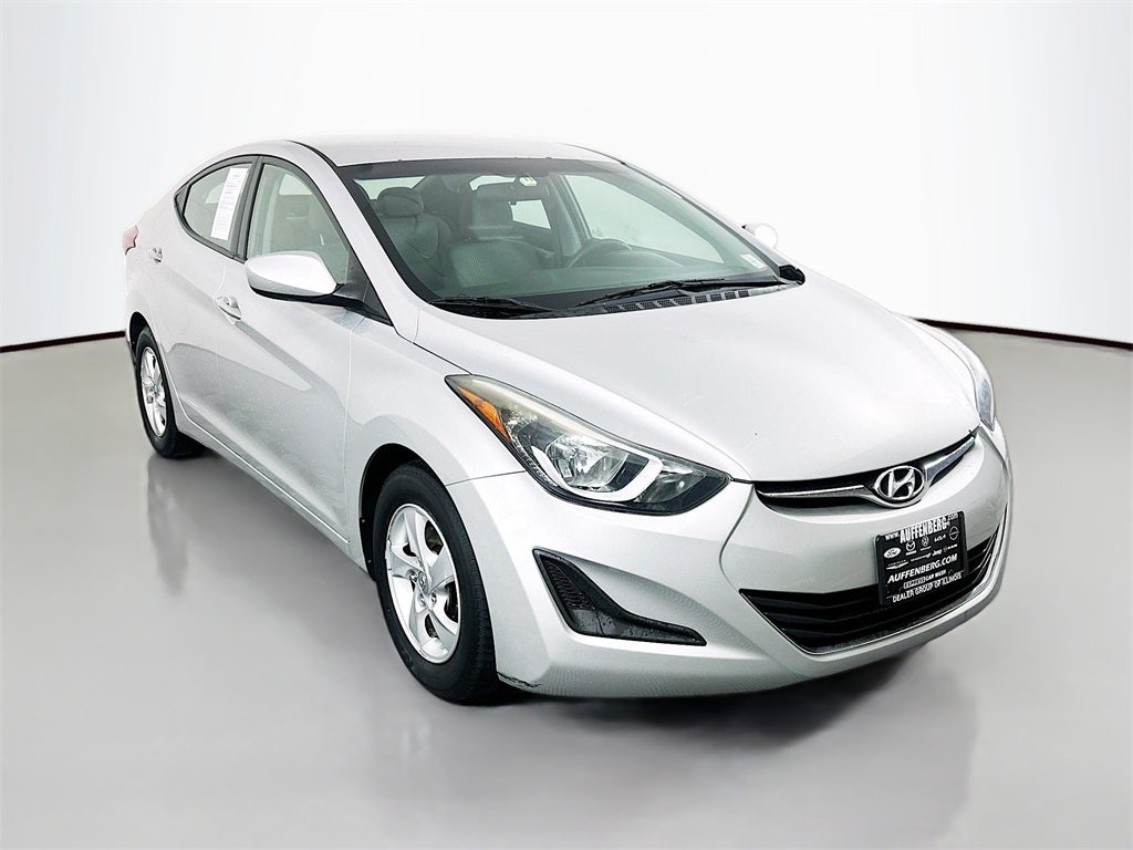 2015 Hyundai Elantra SE