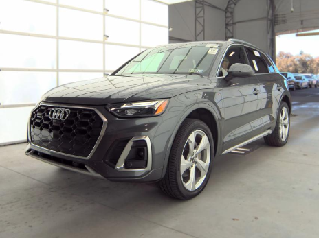 2022 Audi Q5 S line Premium Plus