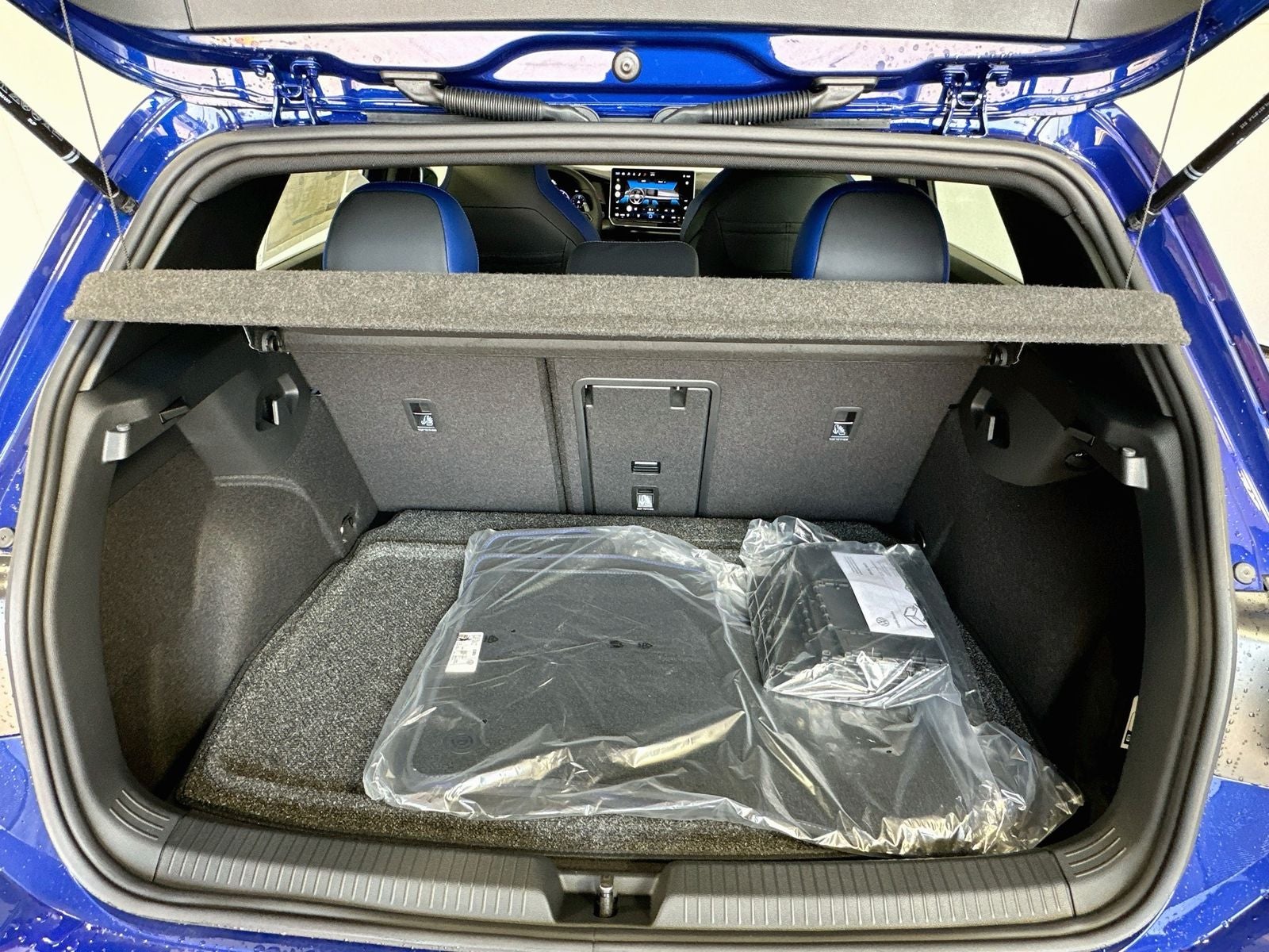2026 Volkswagen Golf R 2.0T