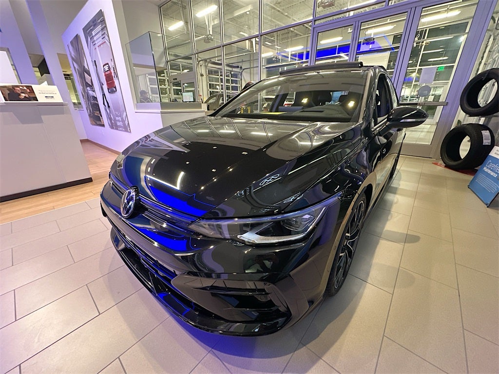 2026 Volkswagen Golf R 2.0T