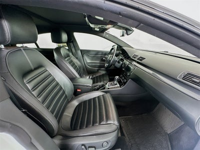 2017 Volkswagen CC R-Line 2.0T Executive w/Carbon