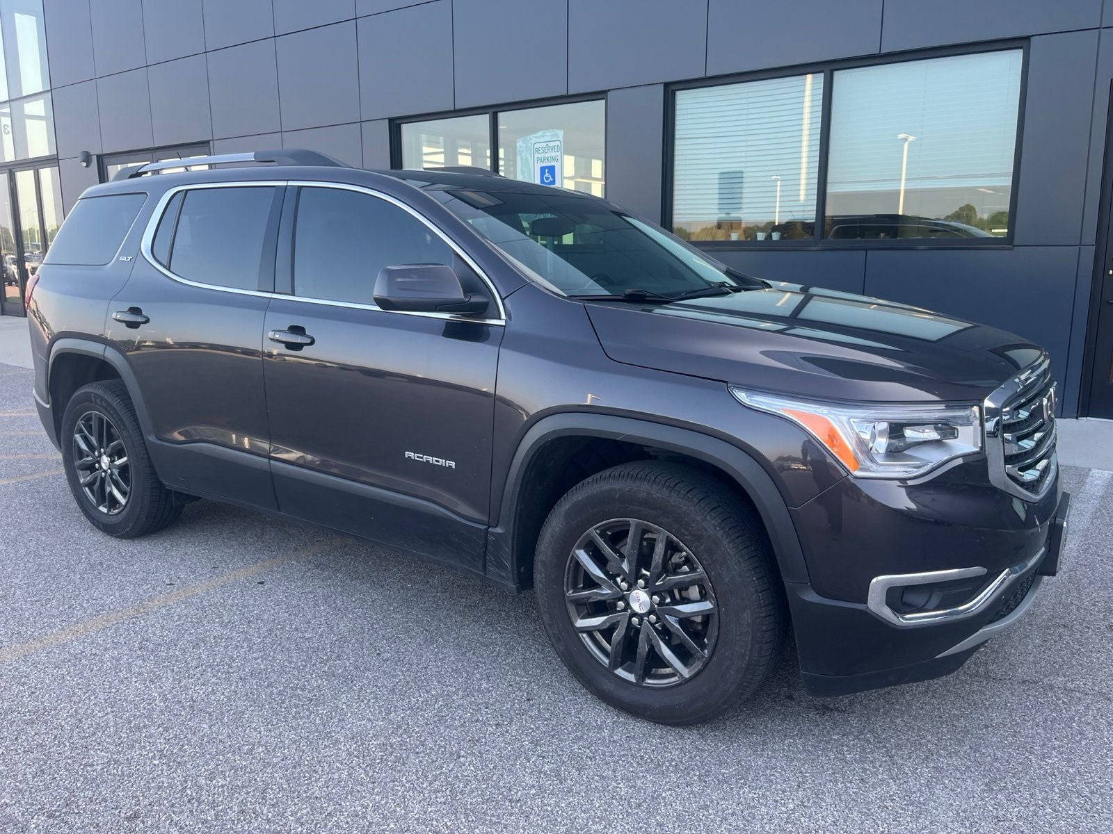 2019 GMC Acadia SLT-1