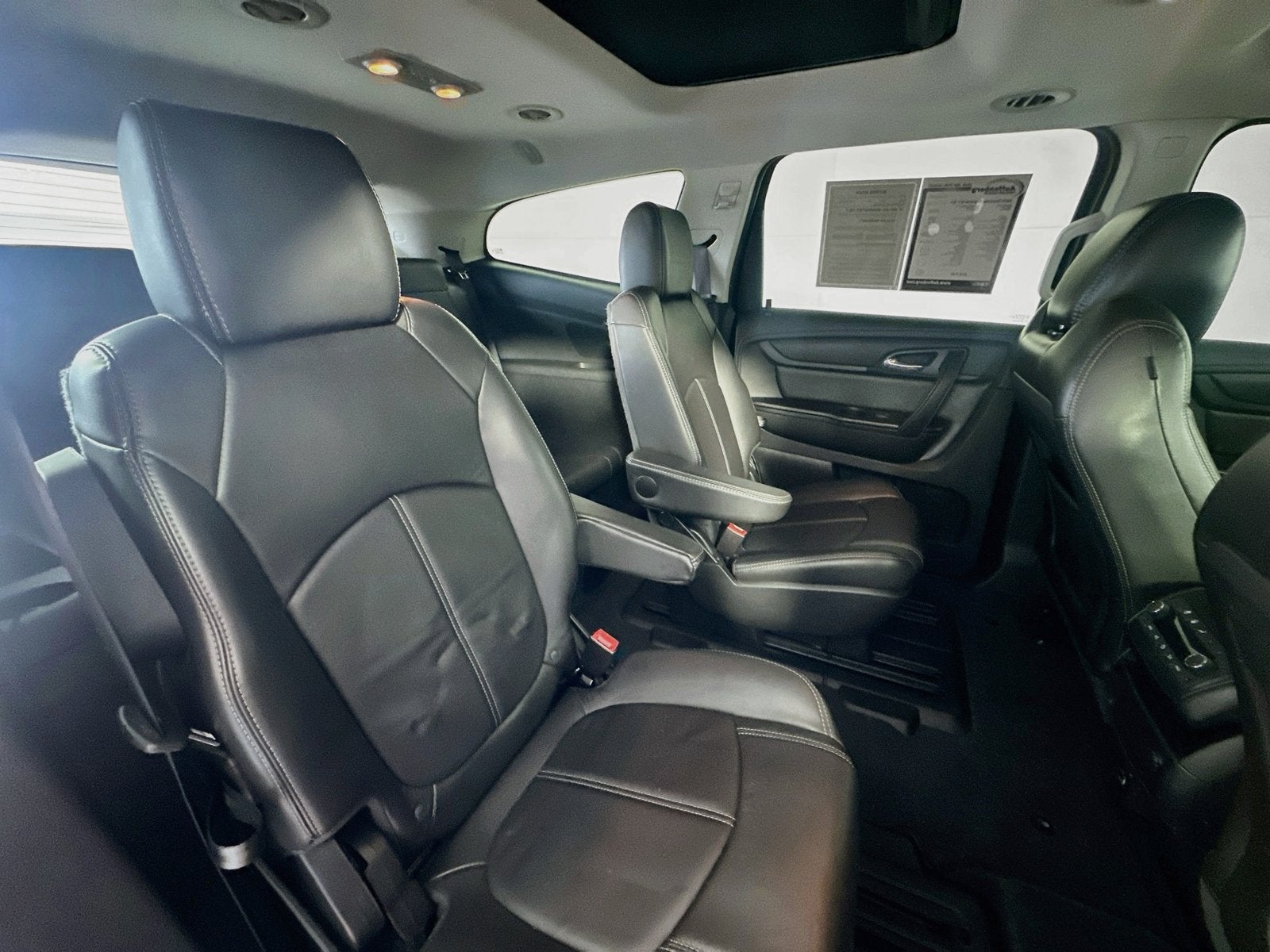 2017 Chevrolet Traverse 2LT 2LT