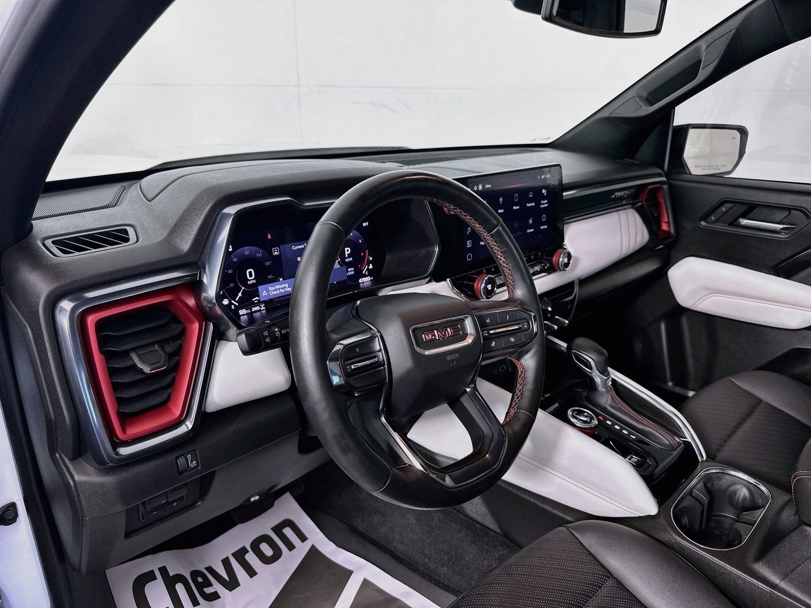 2023 GMC Canyon AT4X
