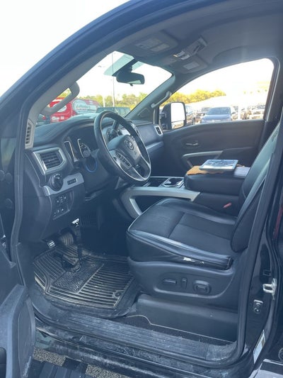 2017 Nissan Titan PRO-4X