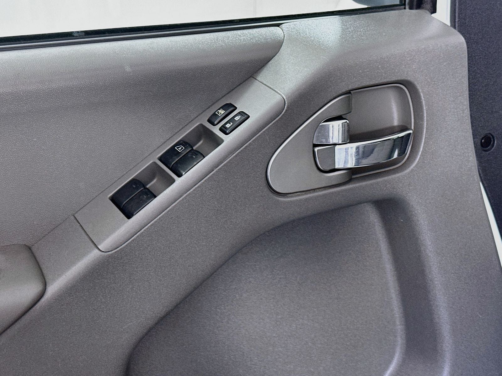 2017 Nissan Frontier SV