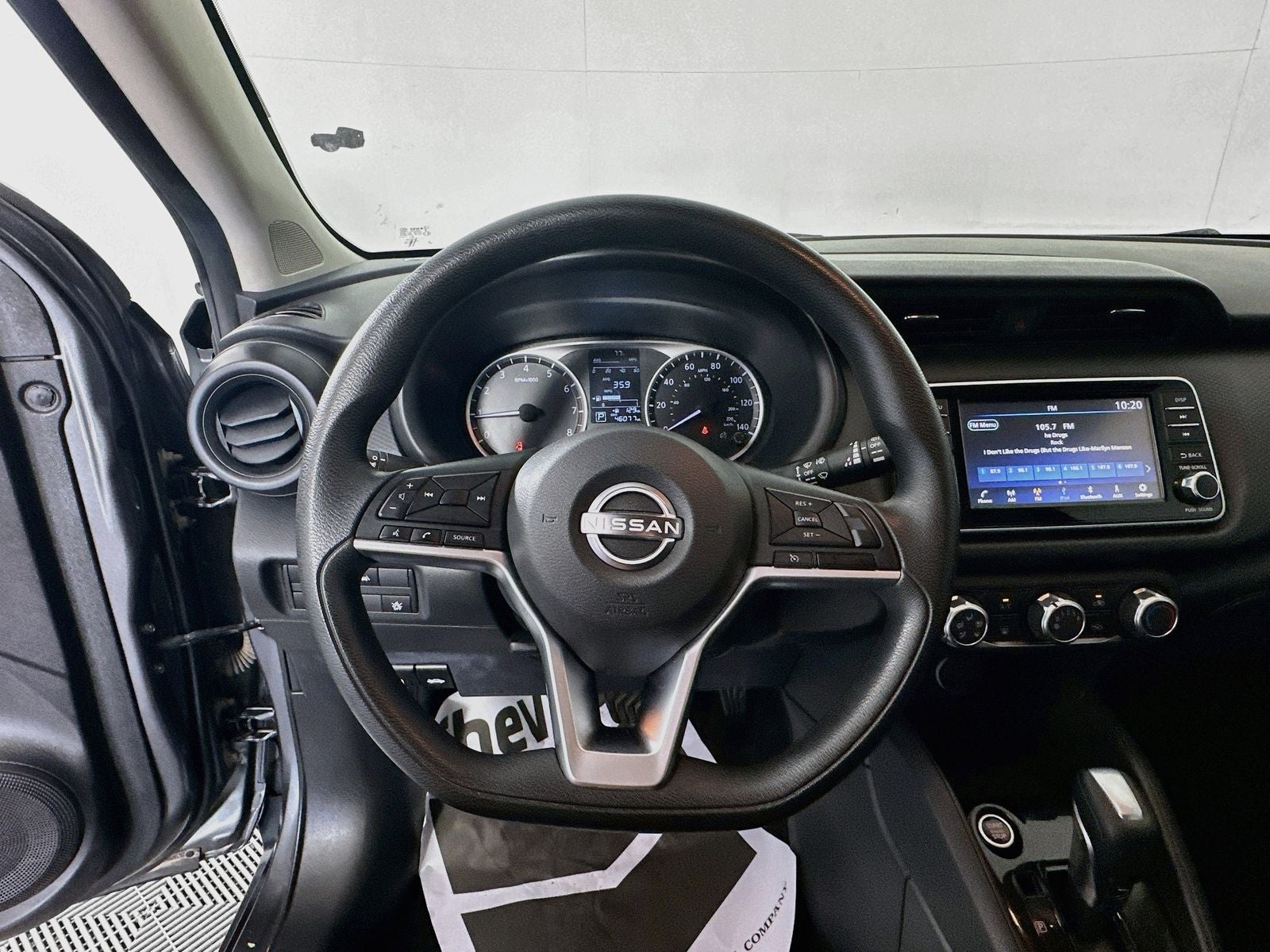 2022 Nissan Kicks S