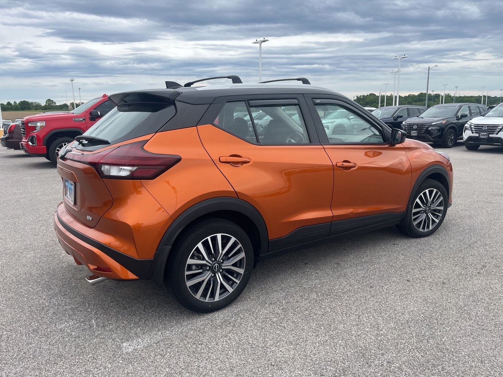 2023 Nissan Kicks SV