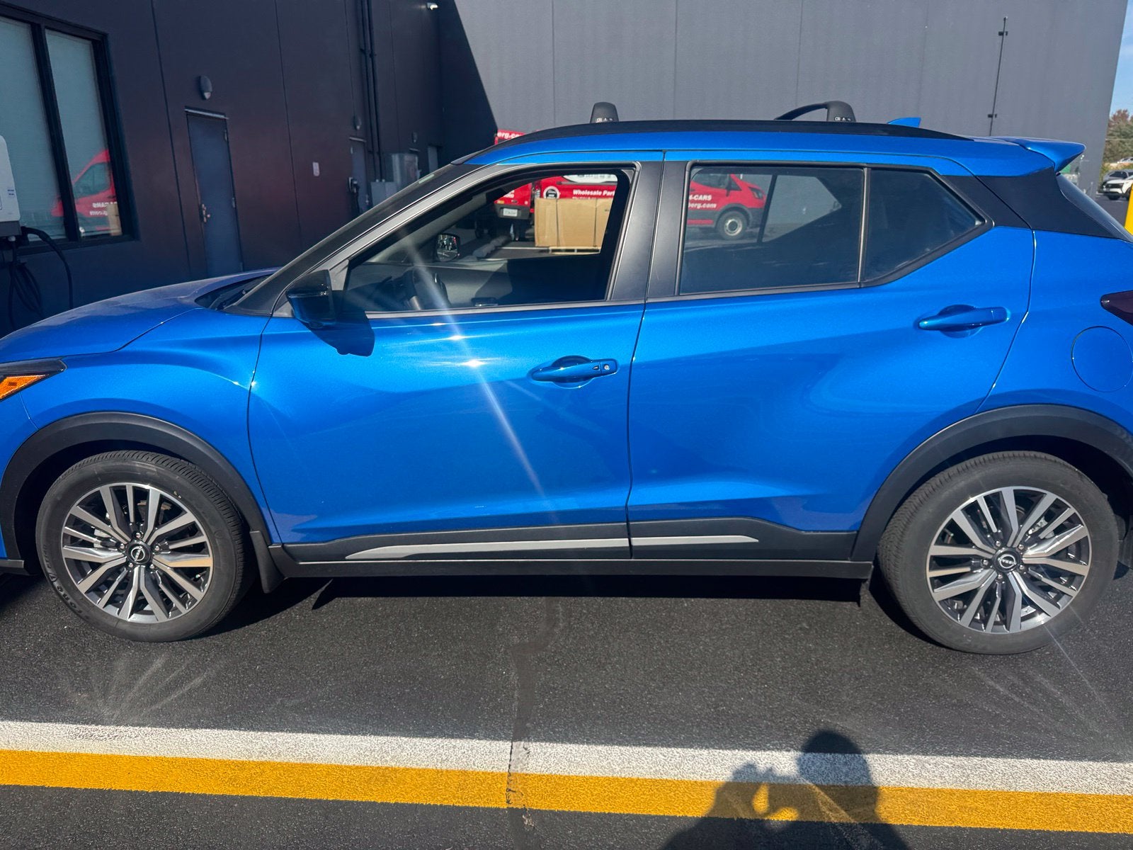 2024 Nissan Kicks SR