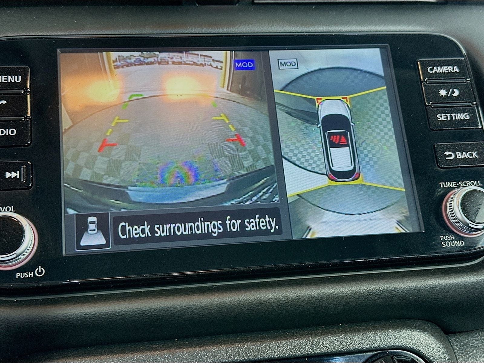 2021 Nissan Kicks SR