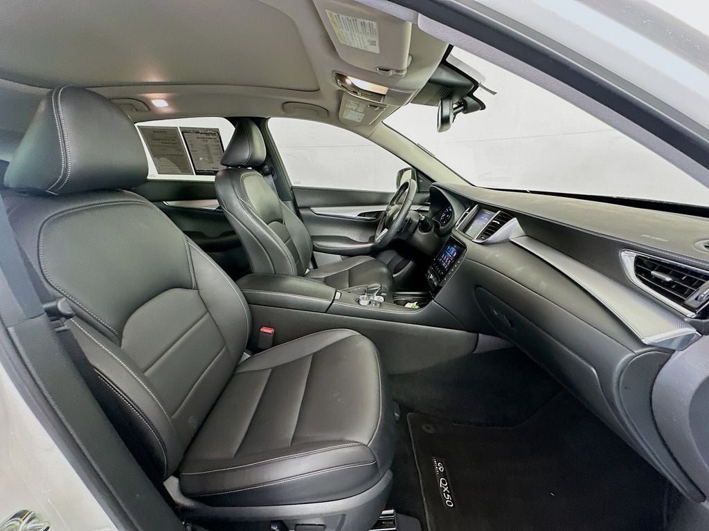 2021 INFINITI QX50 LUXE