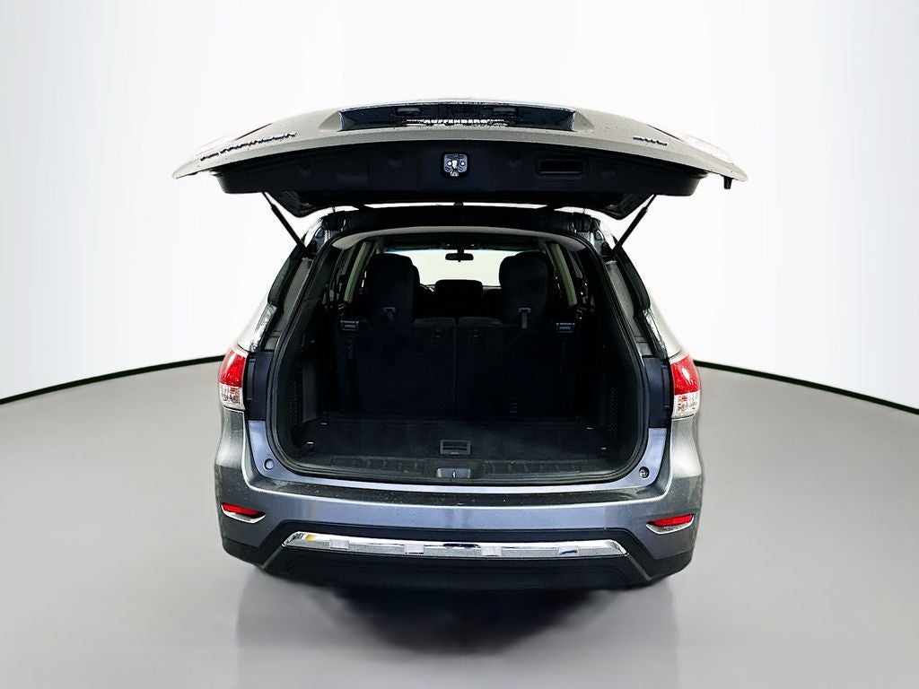 2015 Nissan Pathfinder S