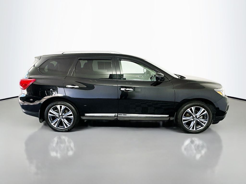 2019 Nissan Pathfinder Platinum
