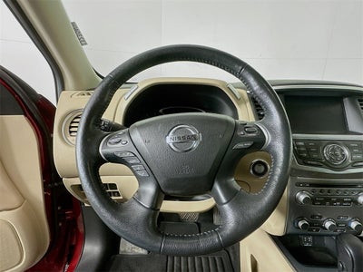 2018 Nissan Pathfinder SL