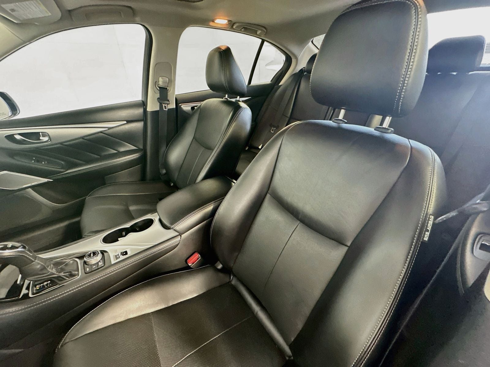2022 INFINITI Q50 LUXE