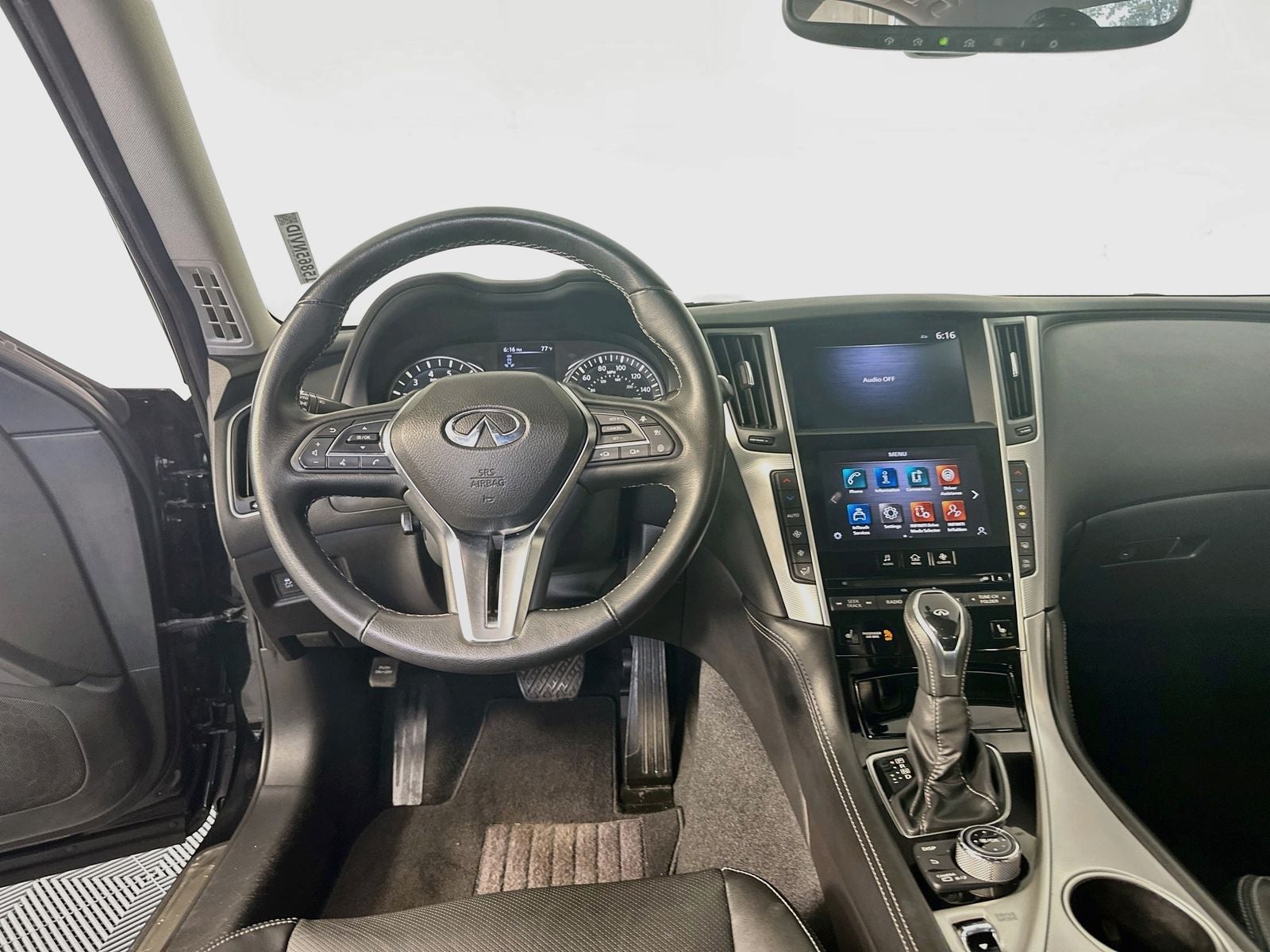 2022 INFINITI Q50 LUXE