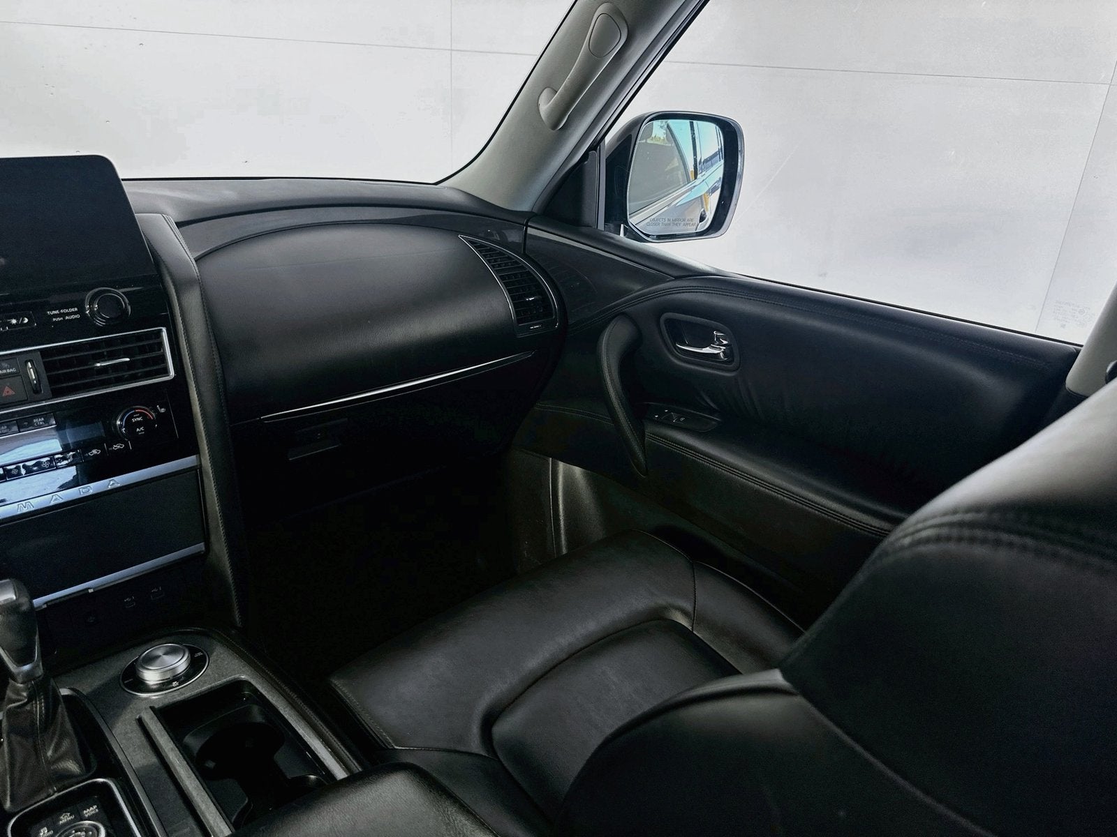 2022 Nissan Armada SV