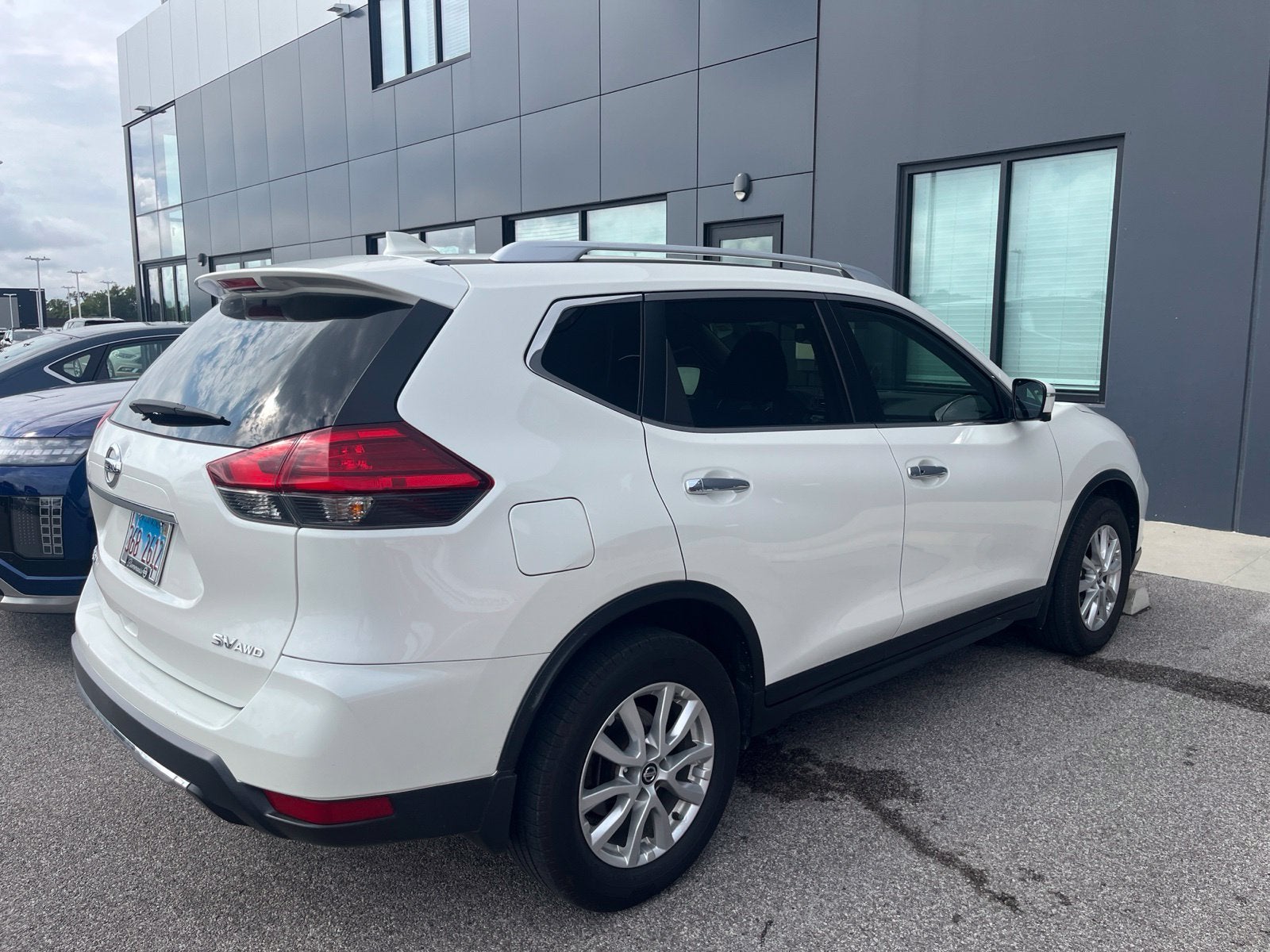 2017 Nissan Rogue SV